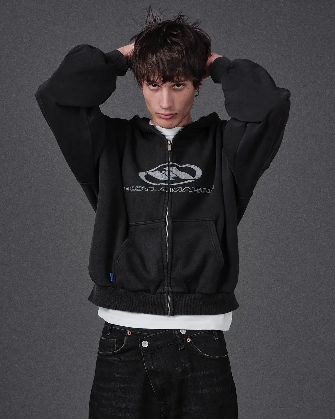 Host - Wavy Arms Zipped Hoodie Black